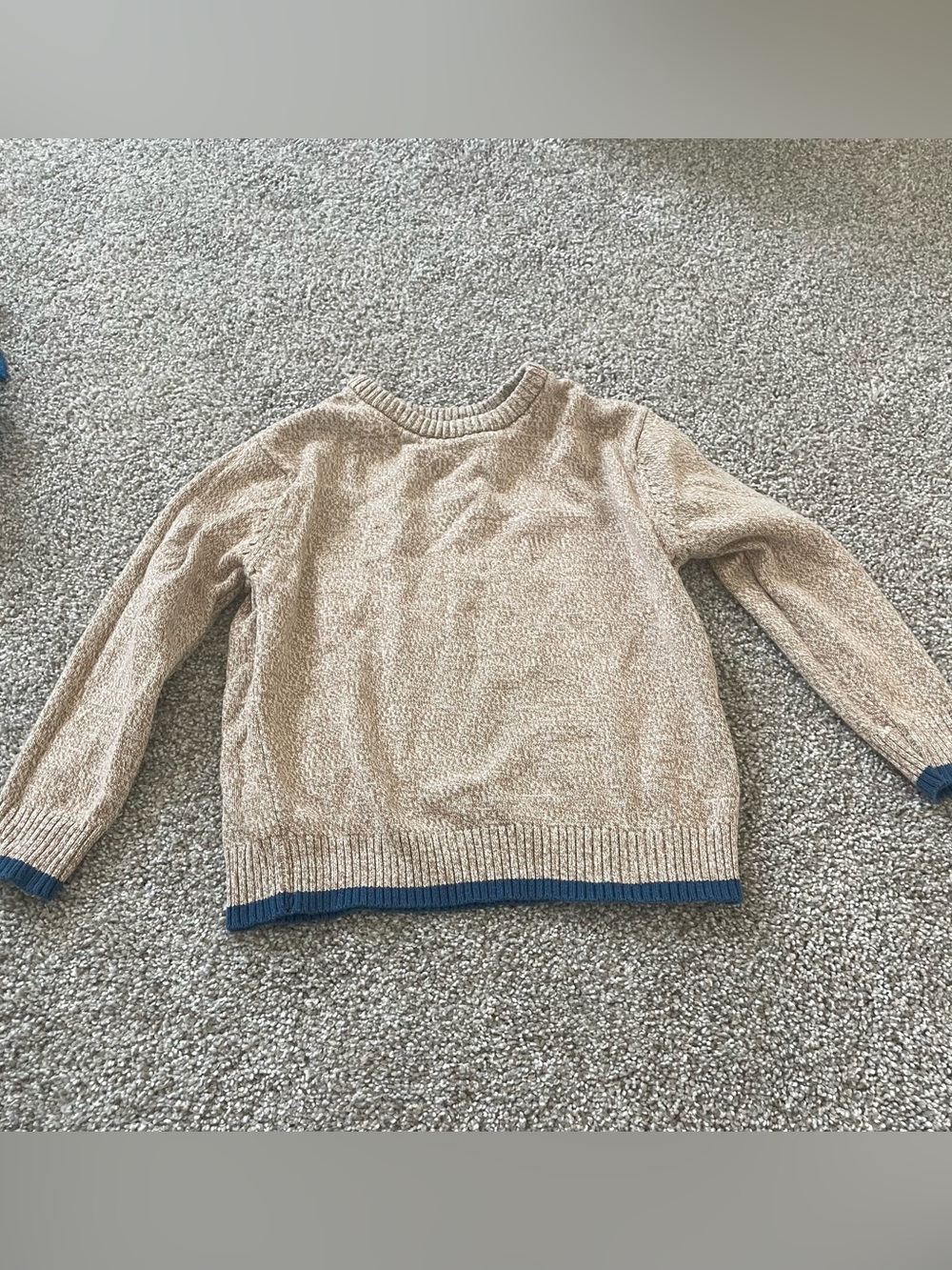 ‼️Mix and Match 3 items for $5‼️ 
Cherokee Marled XS 4-5 Knit Pullover